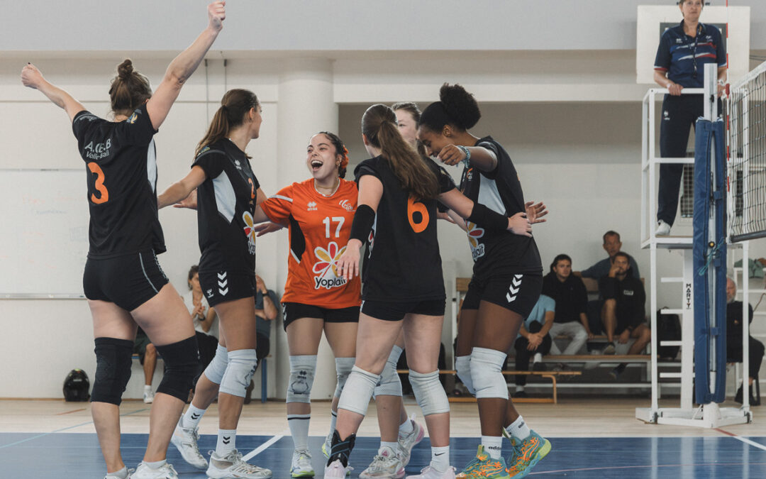 Les volleyeuses sur le podium
